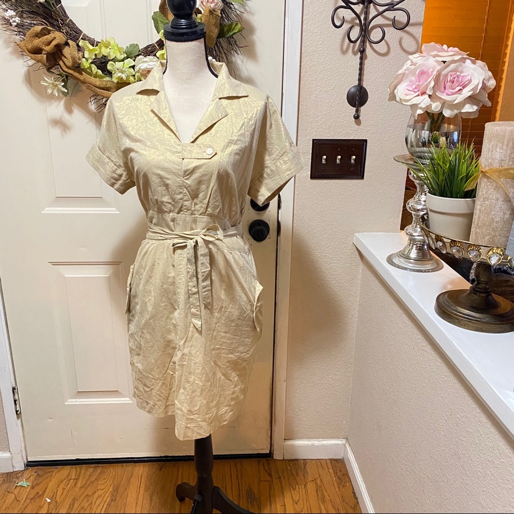 Walter Gold Thread Beautiful Light Midi Dress - Picture 3 of 14